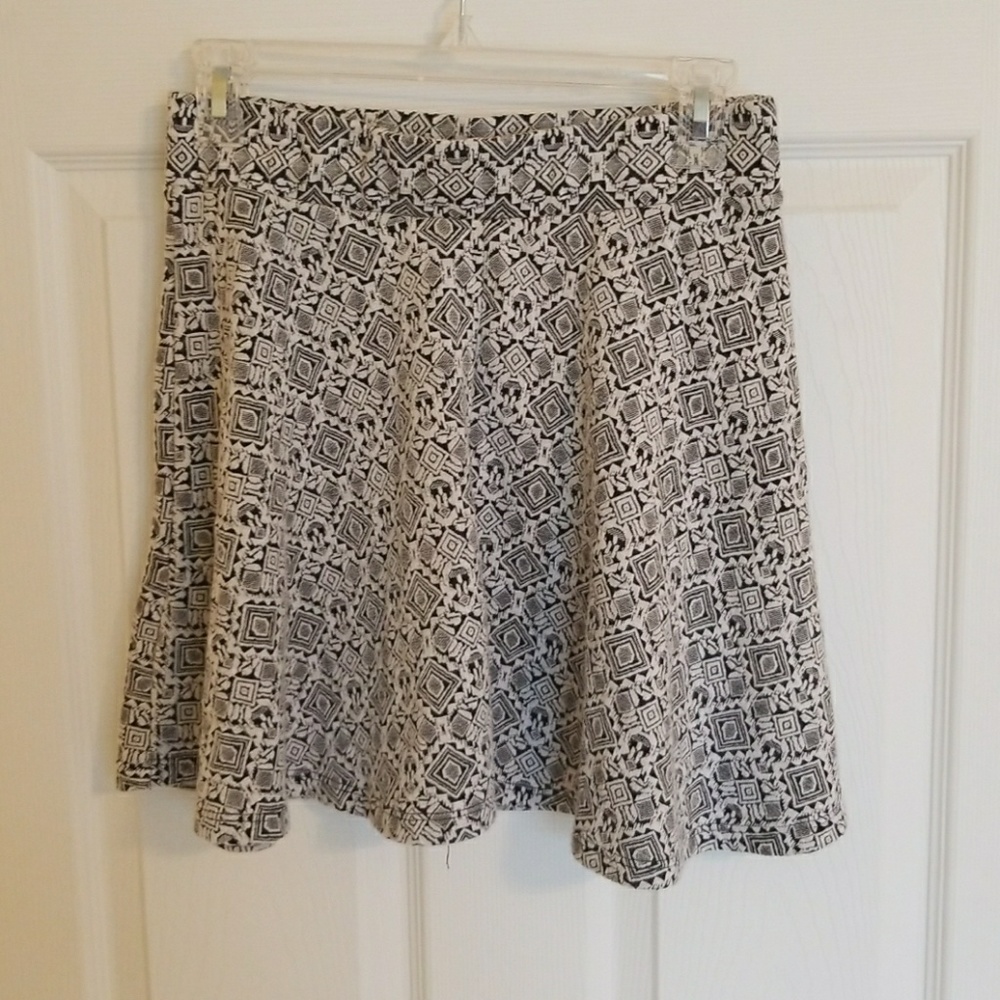 Art deco pattern cotton mini skirt