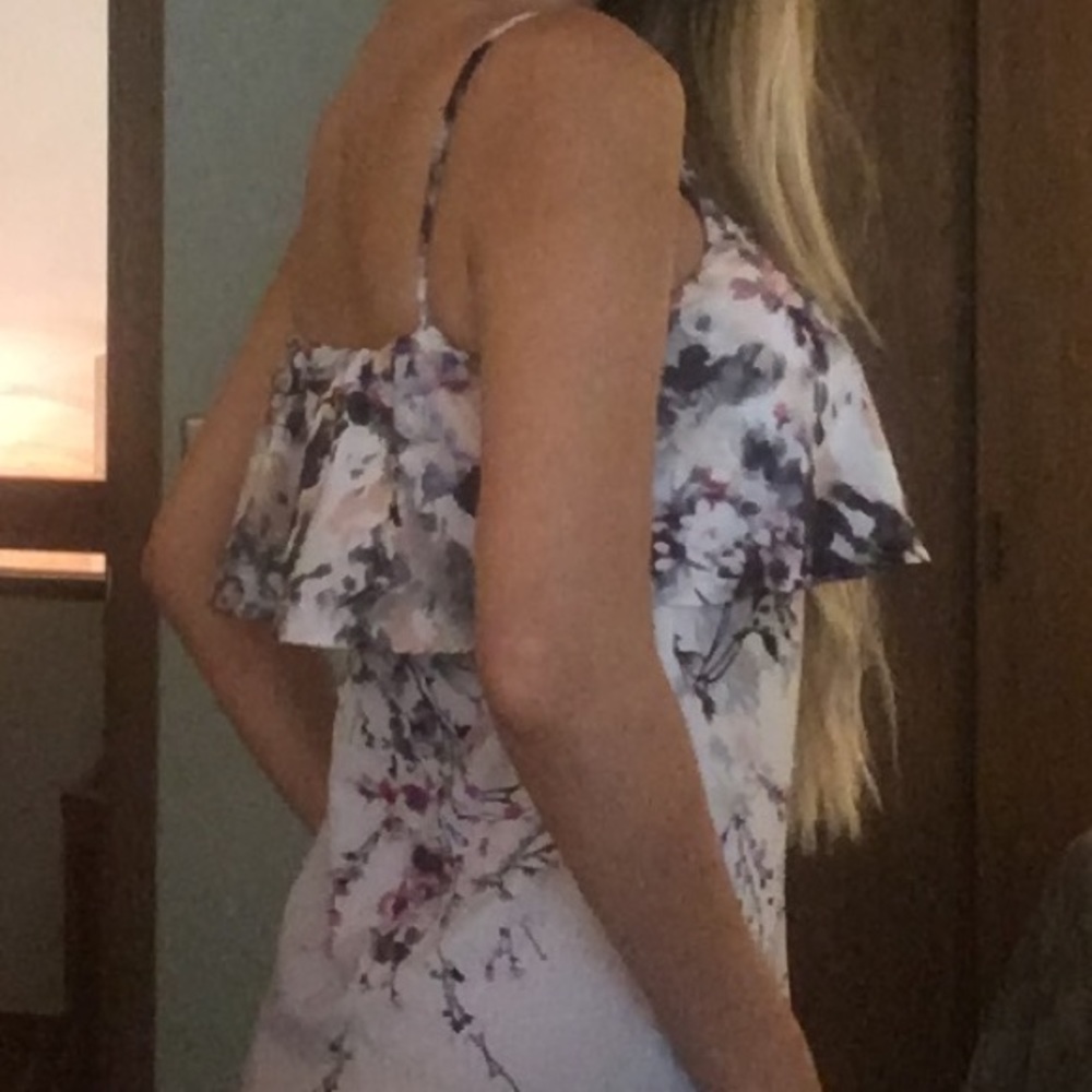 Dress - Picture 5 of 5
