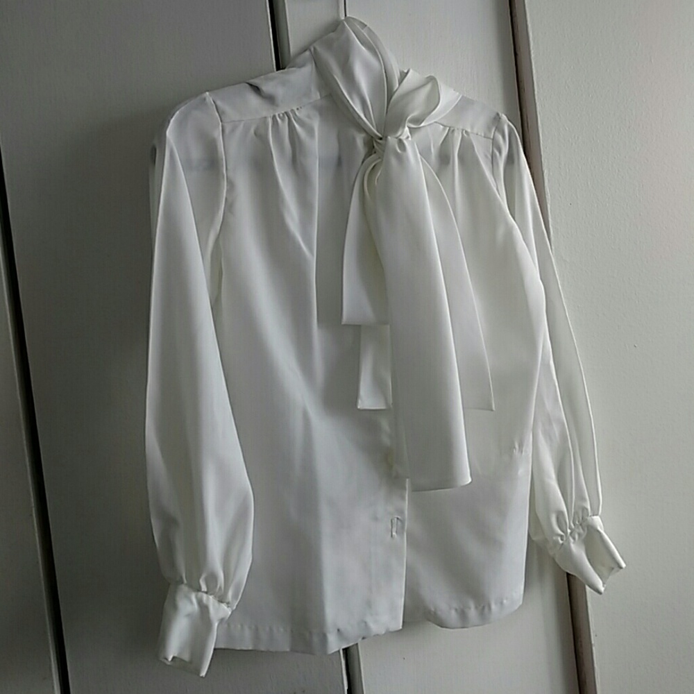 Vintage Bow Collar Blouse