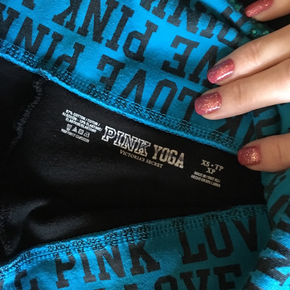 VS Pink straight leg yoga pants