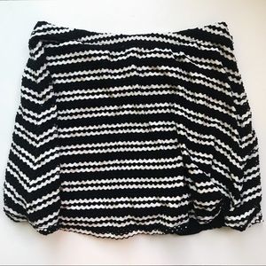 [Aqua] Black & White Stripped Mini Skirt
