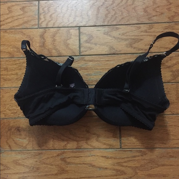 🖤SOLD🖤Victoria's Secret very sexy push bra 34d - Picture 2 of 2