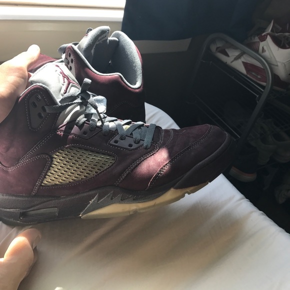 2006 Air Jordan Burgundy 5