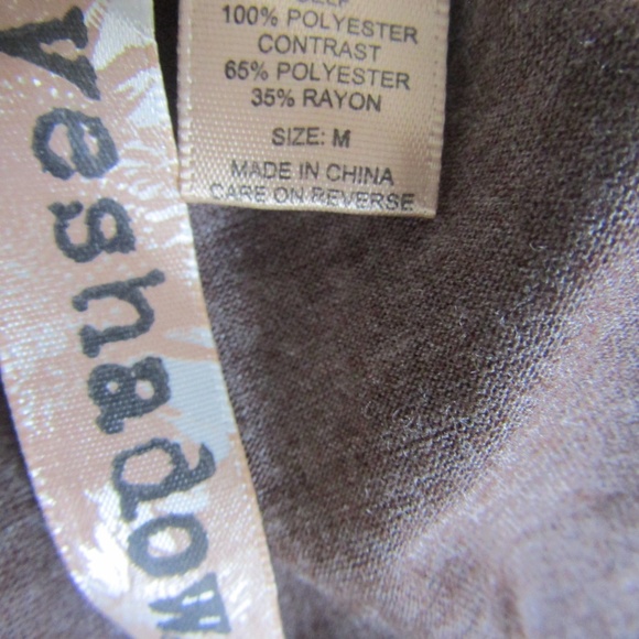 NWT MACY'S Eyeshadow FLowy Top Woodsy Print - Picture 8 of 8