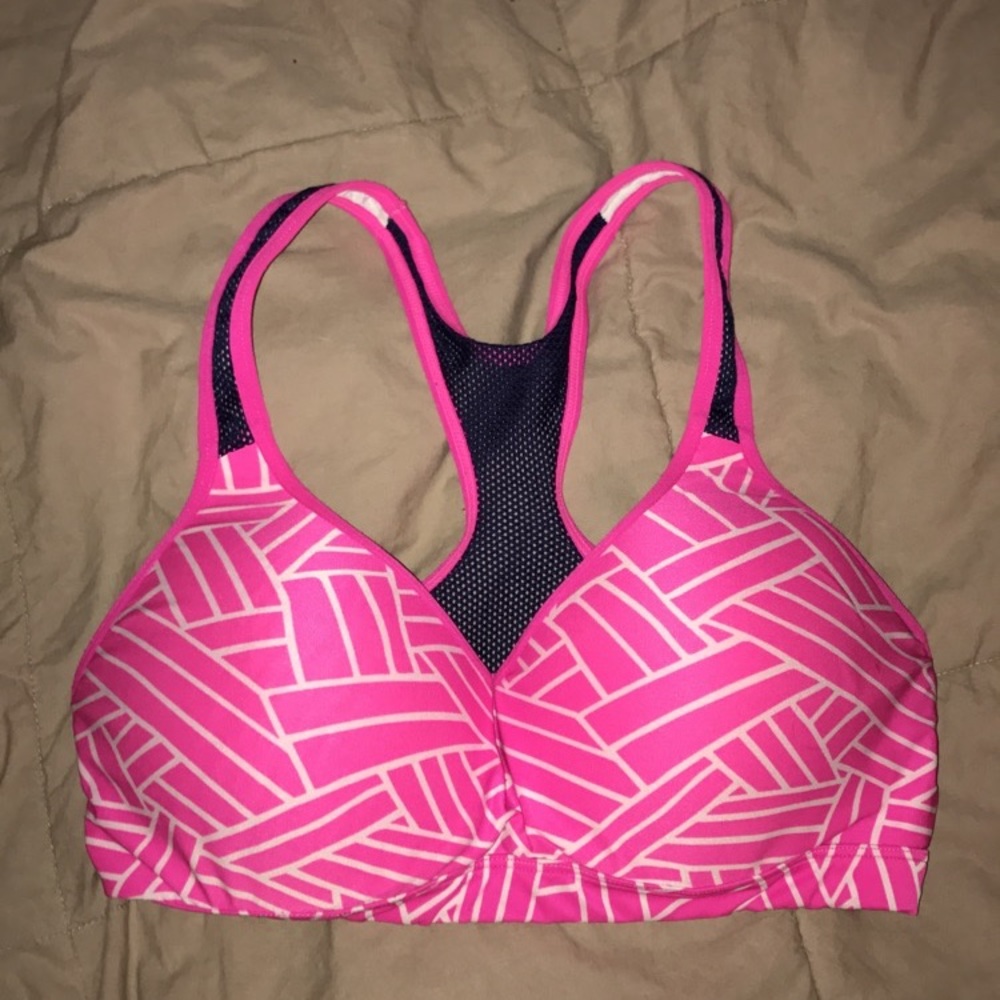 SO push up sports bra
