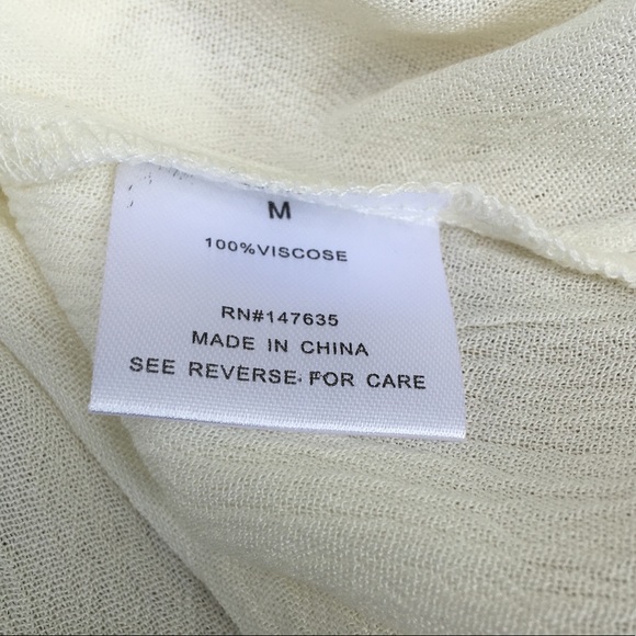 SOLD ROMEO + JULIET COUTURE Crop Tank Top White - Picture 5 of 8