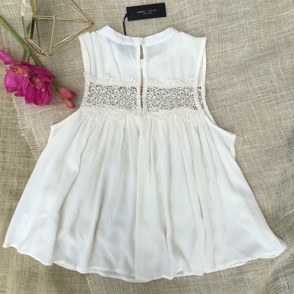 SOLD ROMEO + JULIET COUTURE Crop Tank Top White - Picture 6 of 8