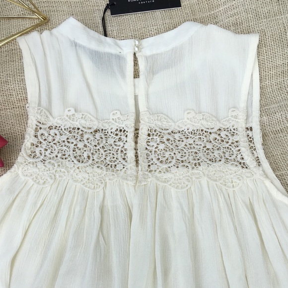 SOLD ROMEO + JULIET COUTURE Crop Tank Top White - Picture 7 of 8