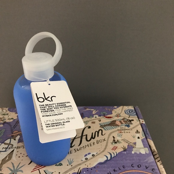 GLASS WATER BOTTLE by BKR ROMEO - Picture 3 of 5