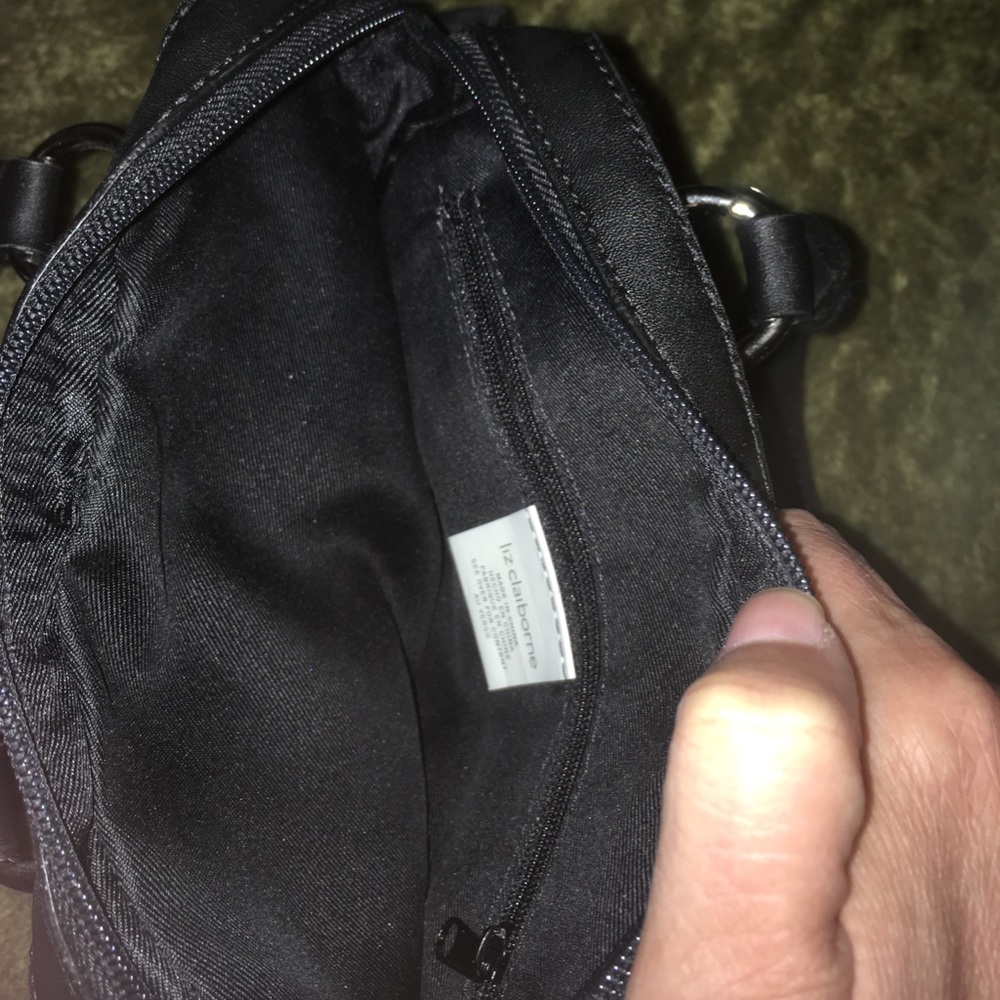 Liz Claiborne purse - Picture 4 of 5