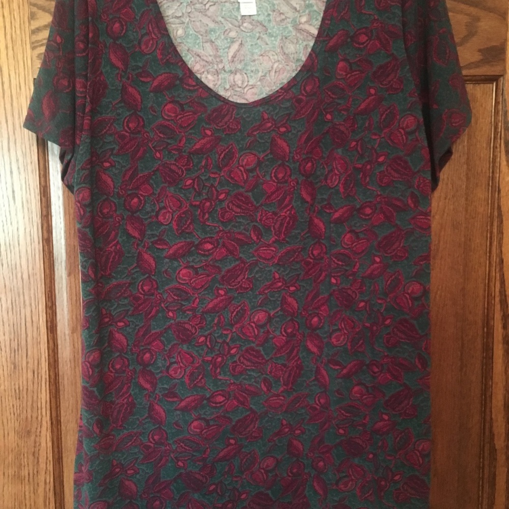 Lularoe XL classic t
