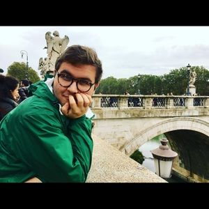 Meet your Posher, Ross