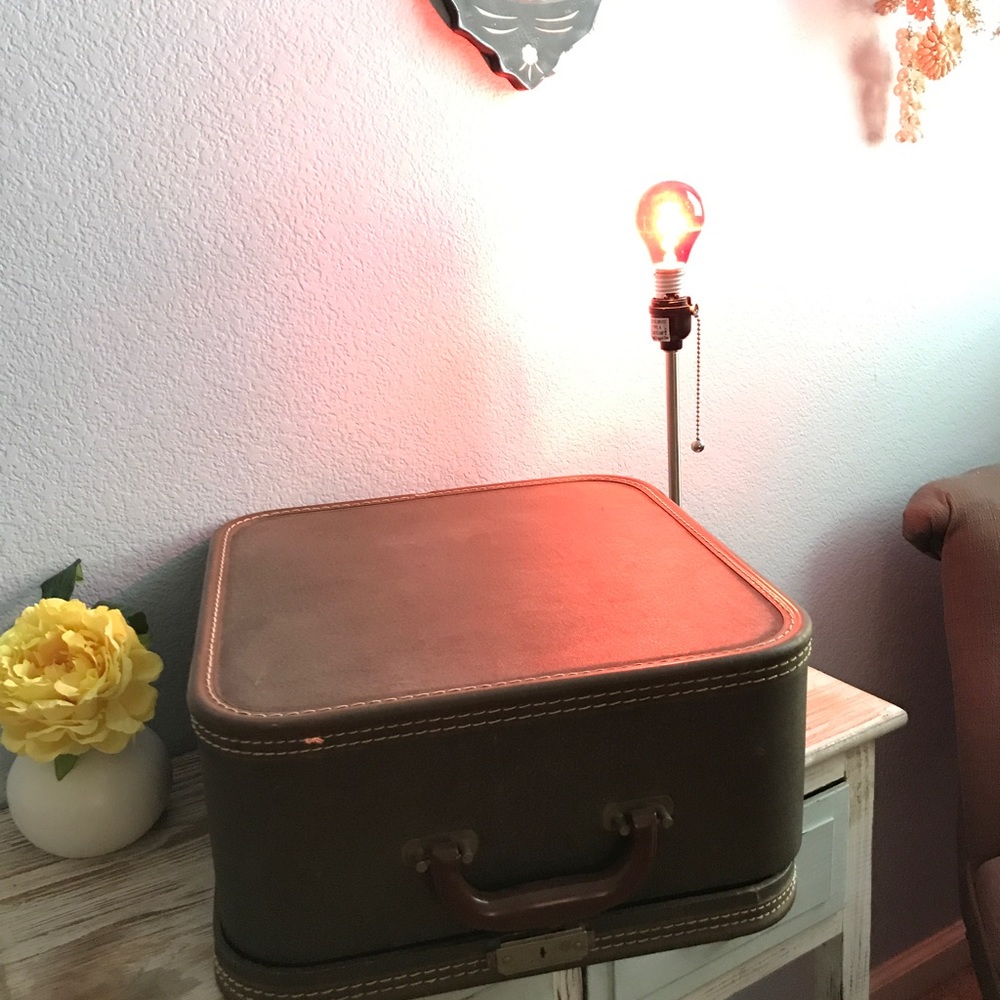 Vintage 1950's Remington Quiet-Riter typewriter.