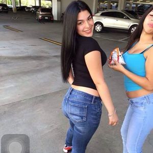 Meet your Posher, Aryana