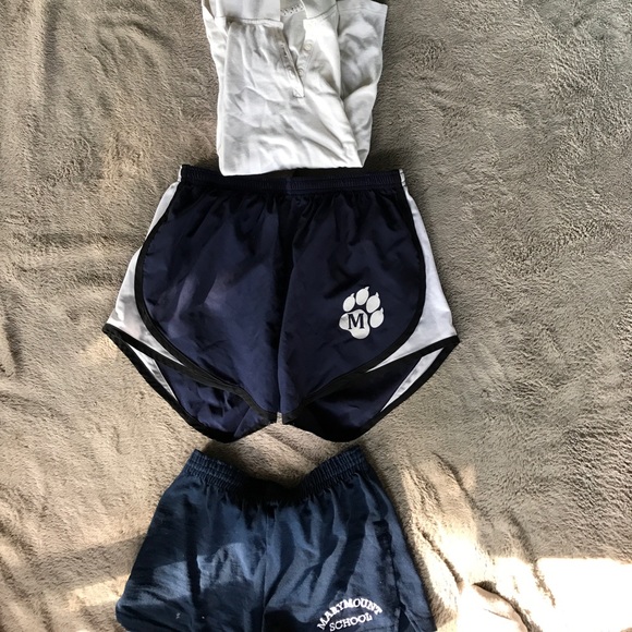 Gym lot - Picture 1 of 6