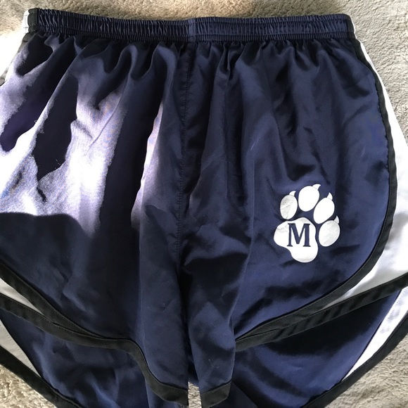 Gym lot - Picture 4 of 6