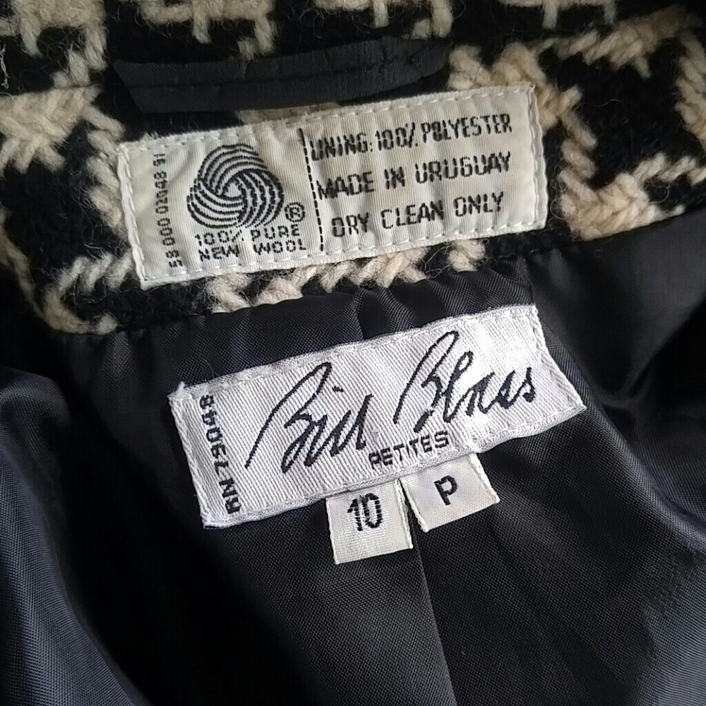 Blazer - Picture 6 of 6