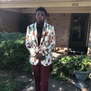 Meet your Posher, Darius