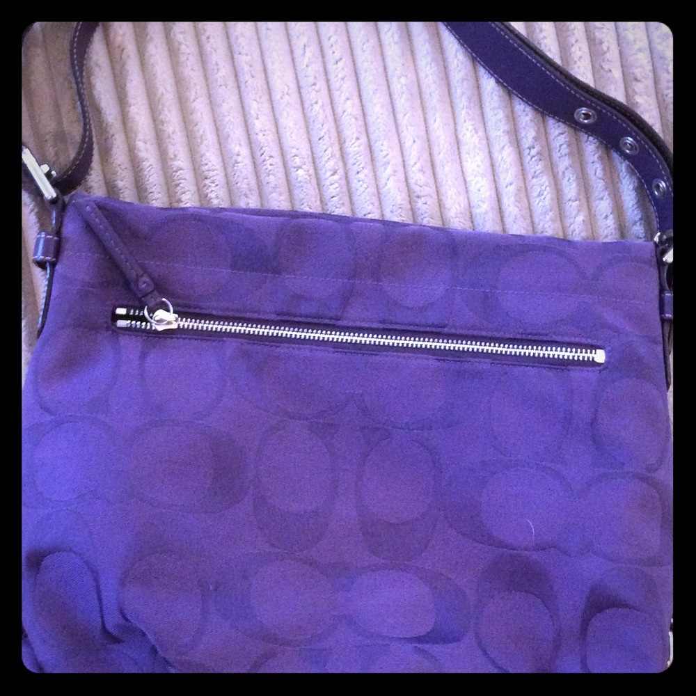 Coach Signature Duffle F15067 Purple