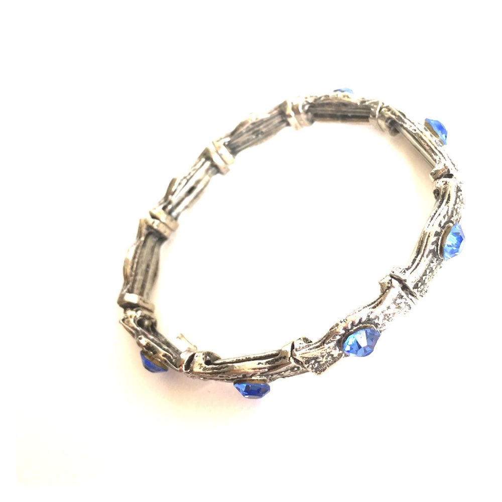Blue gem bracelet