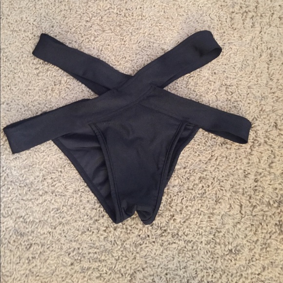 Other - Rave bikini scrunch bottoms