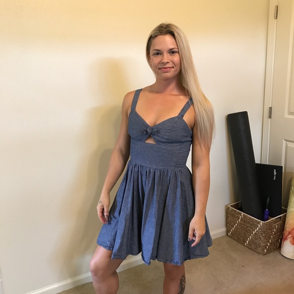 diva denim dress