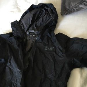 Mountain Hardware nylon jacket