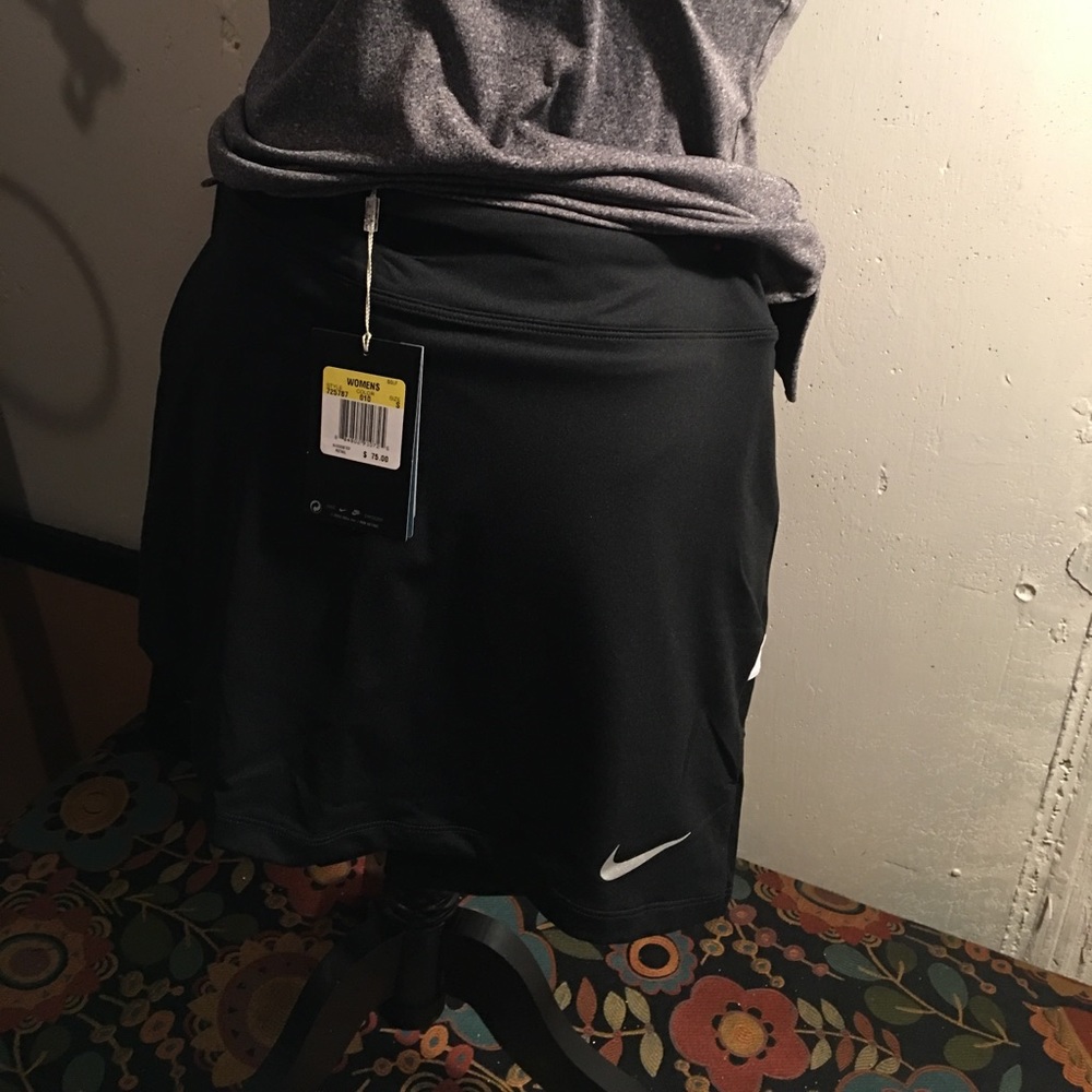 Nike golf skirt