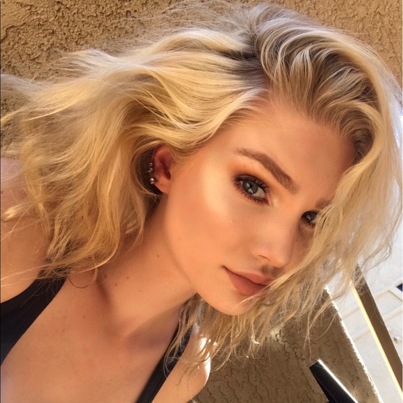 Meet your Posher, Alyssa - Picture 1 of 1