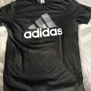 Unisex adidas tee