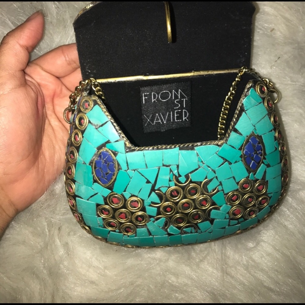 Crossbody Bag with Turquoise Tiles & Floral Detail - Picture 3 of 4
