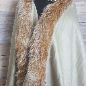 Cashmere Cape Wrap Shawl with Fox Fur Trim