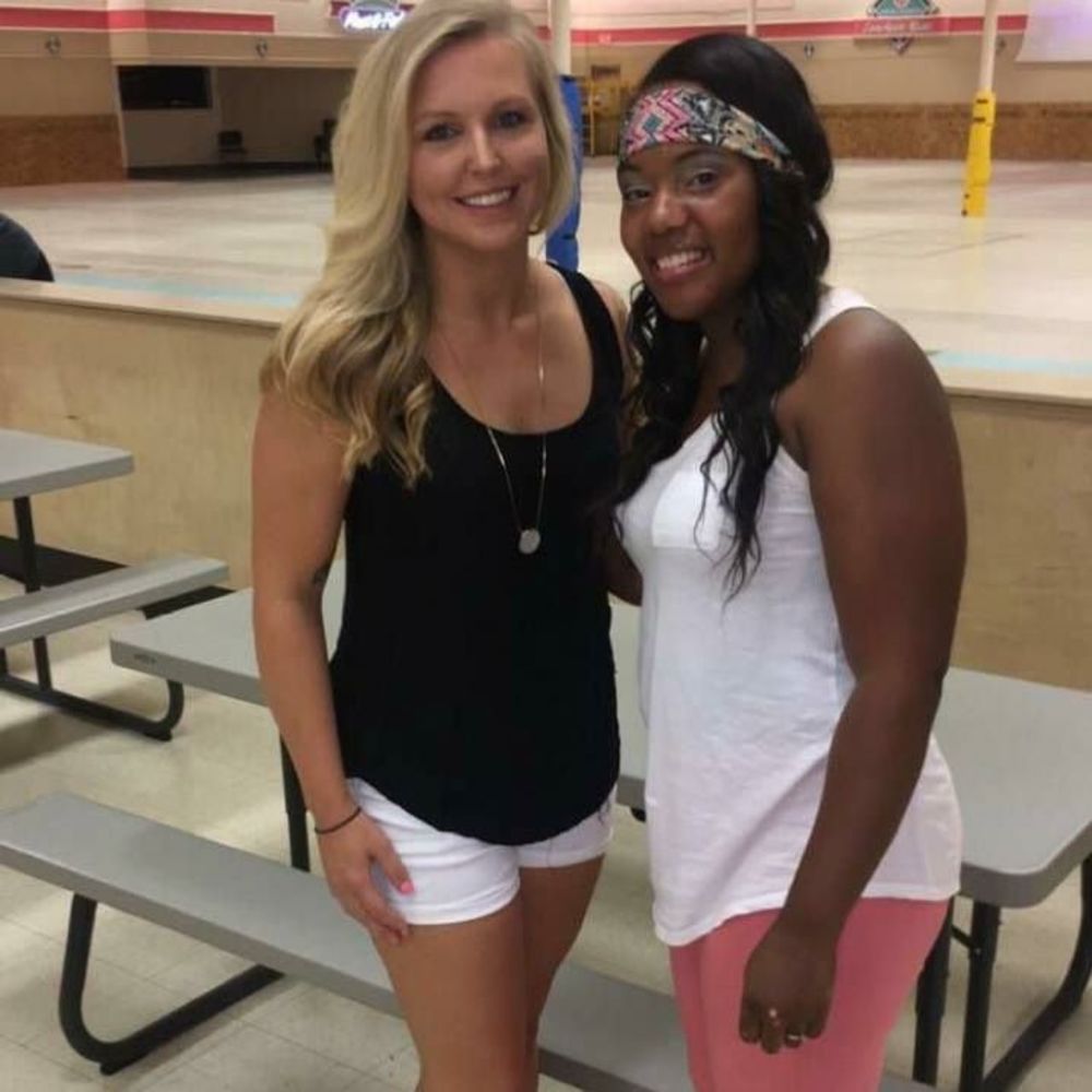 Meet your Posher, Beverly