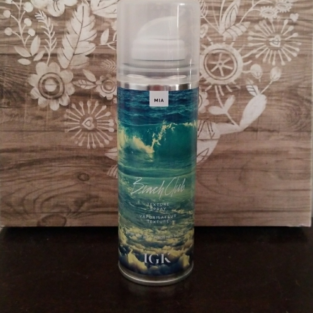IGK Beach club texture spray