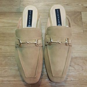 Steven by Steve Madden Razzi Mules Size 8.5