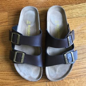 New unisex leather sandals cork soft footbed