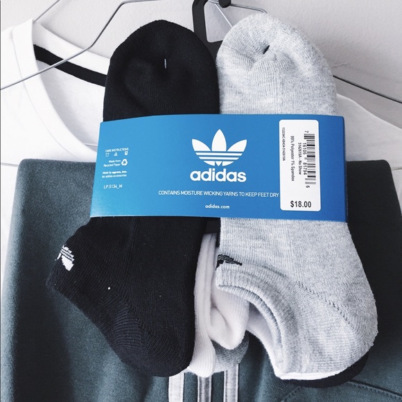 Offer up. Full Adidas outfit. - Picture 8 of 8