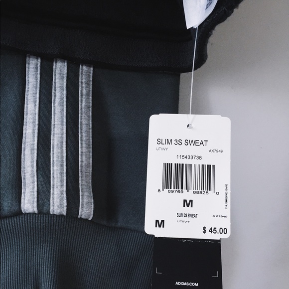 Offer up. Full Adidas outfit. - Picture 7 of 8