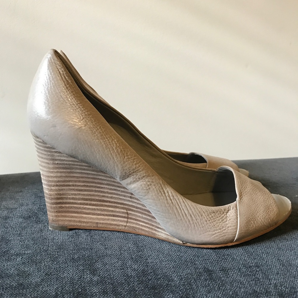 Banana republic wedge