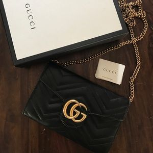 Gucci Marmont leather shoulder bag