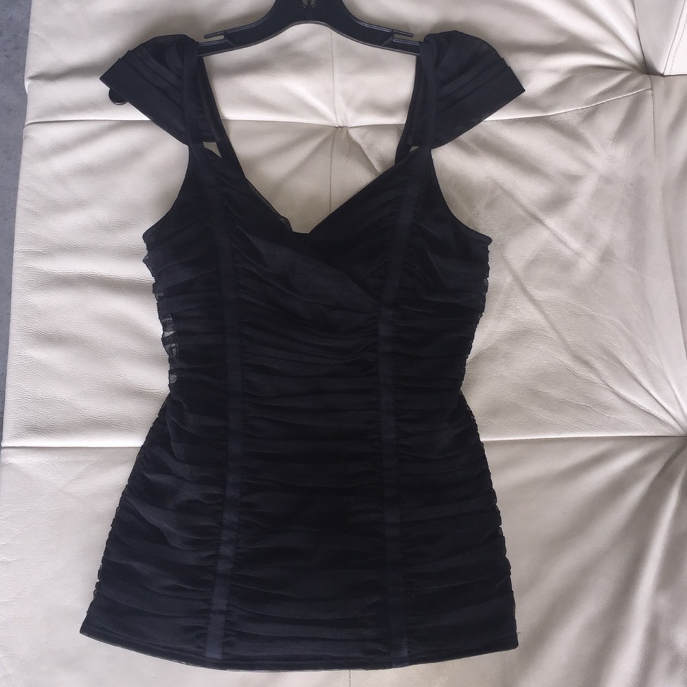 BCBGMAXAZRIA Ruched Top
