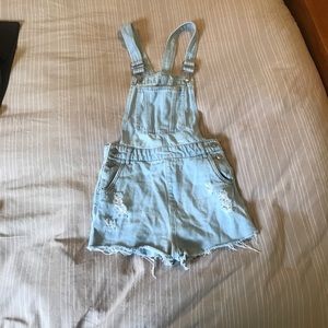 Light washed overalls