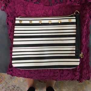 Betsy Johnson purse