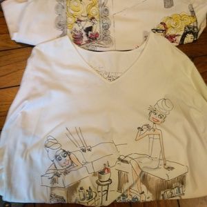 Lot of Chico's long sleeve graphic tees