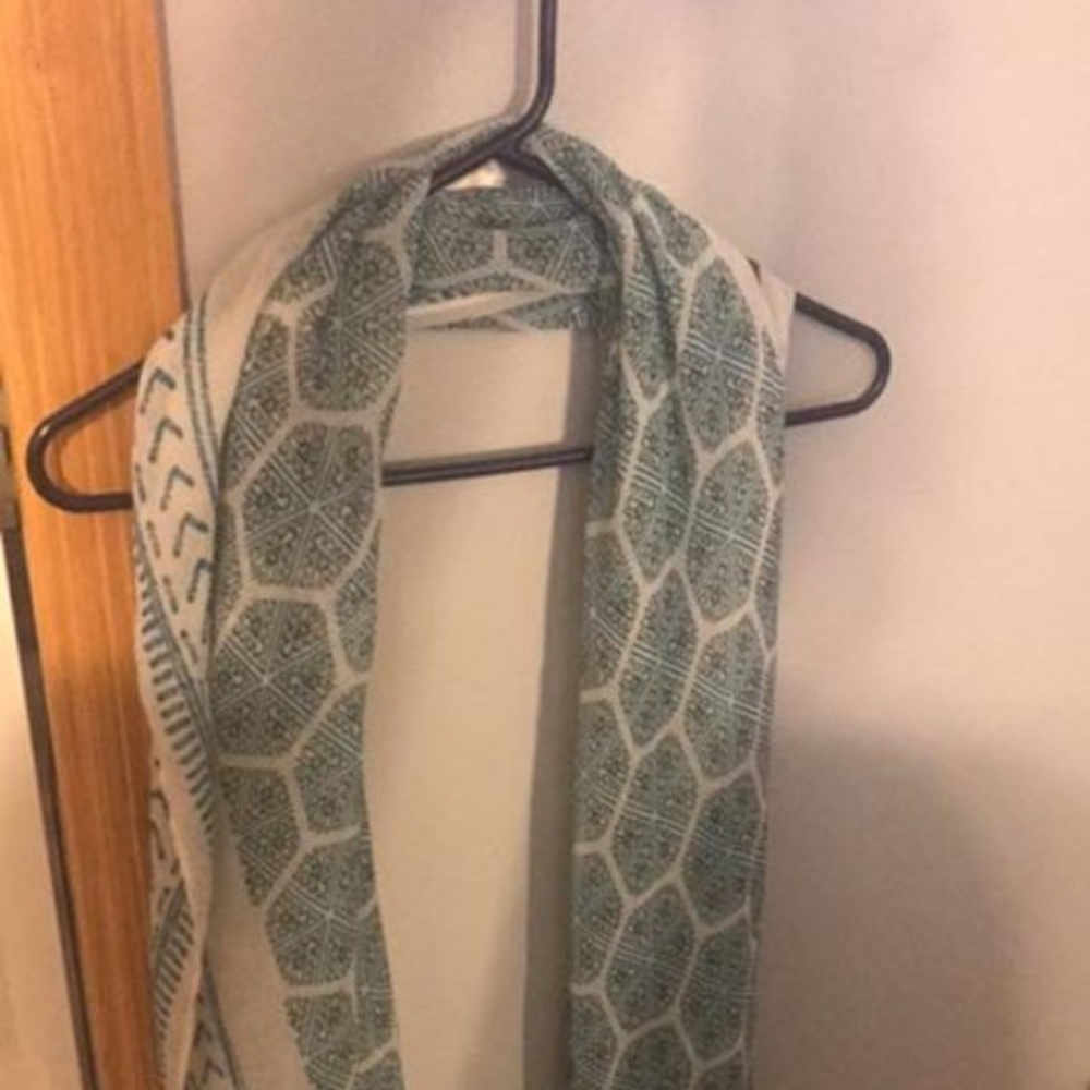 Scarf! Same day shipping!