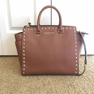 Michael Kors Large Selma Stud-Trim Satchel