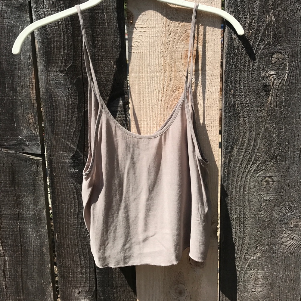 Light grey cropped tank