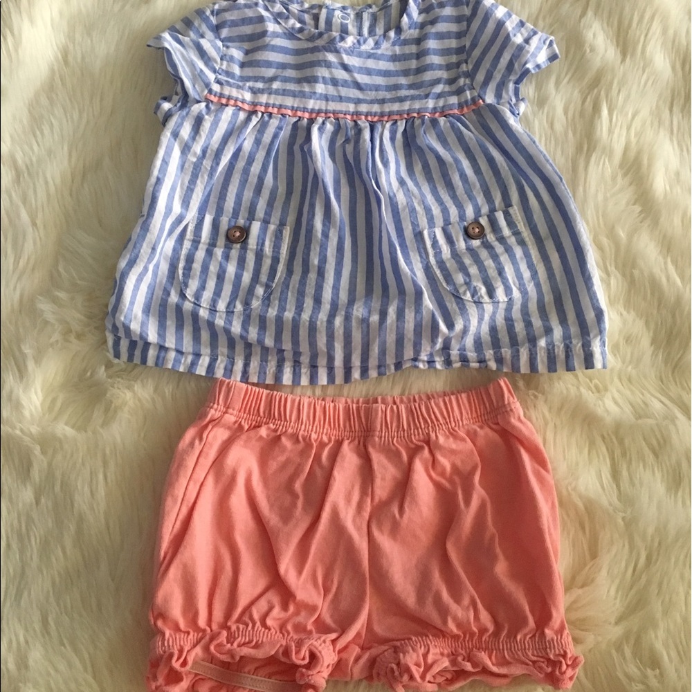 Carter's striped outfit