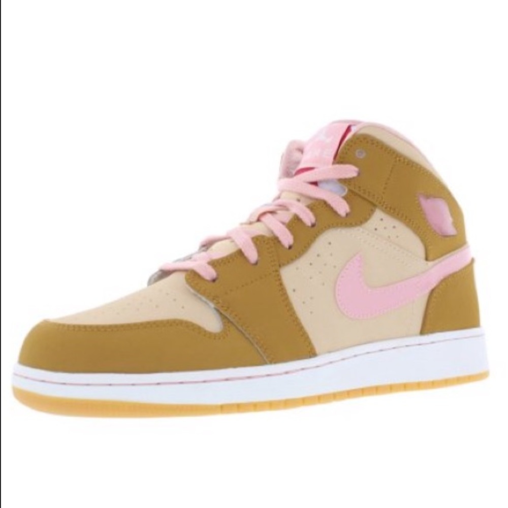 🔥 AUTHENTIC AIR JORDAN 1 HARE SNEAKERS💖