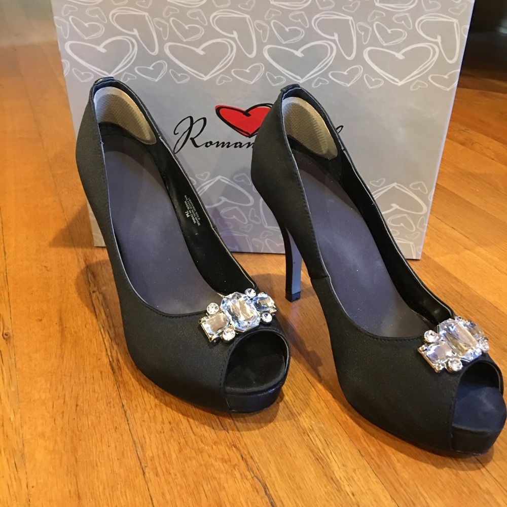 Ladies black satin dressy heels